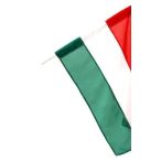 Integetős Magyar zászló pálcikával 15x25 cm